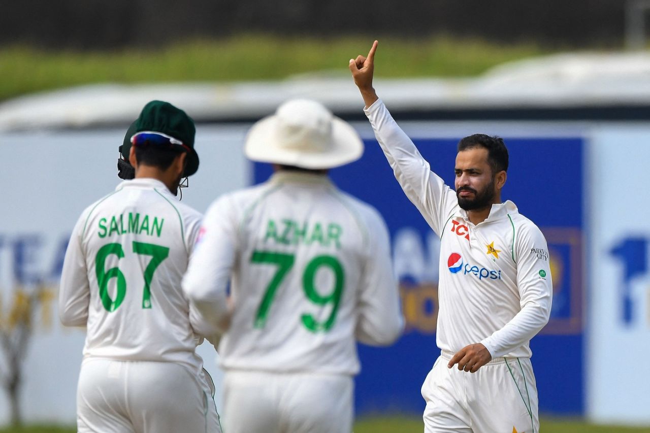 Mohammad Nawaz celebrates a wicket, Sri Lanka vs Pakistan, 1st Test, Galle, 3rd day, July 18, 2022