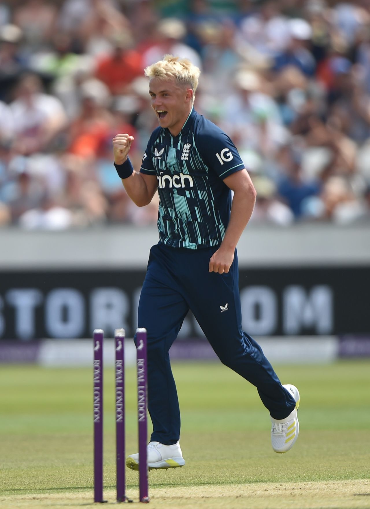 Sam Curran celebrates after dismissing Quinton de Kock, England vs South Africa, 1st ODI, Chester-le-Street, July 19, 2022