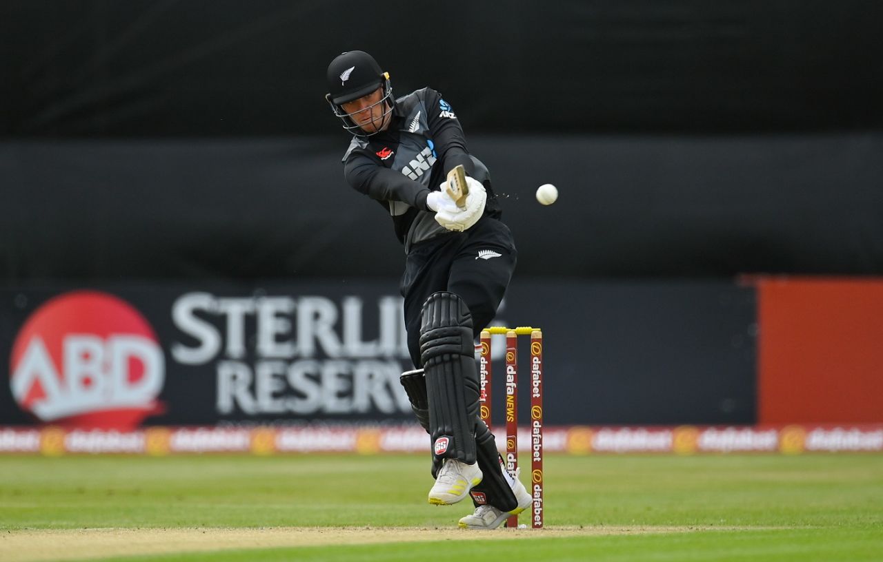 Finn Allen pulls one through fine leg, Ireland vs New Zealand, 2nd T20I, Belfast, July 20, 2022