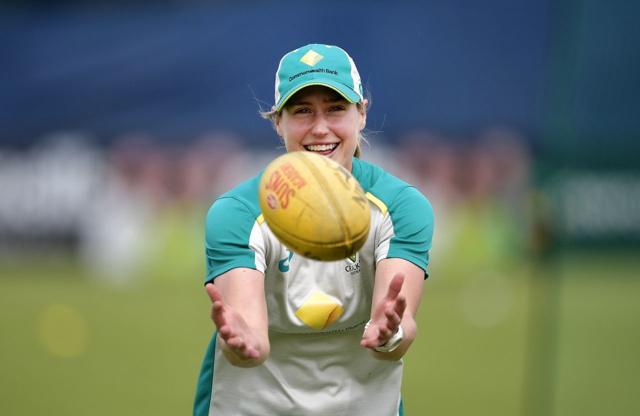 Ellyse Perry is all smiles ahead of the game, Australia vs Pakistan, 5th T20I, Ireland Tri-Nation Women's T20I series, Bready, July 23, 2022
