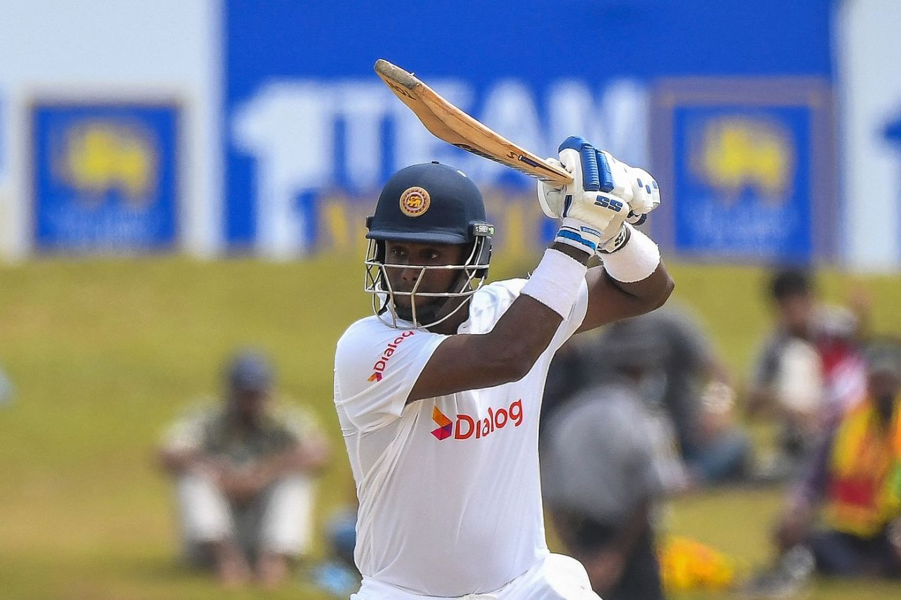 Angelo Mathews punches one off the backfoot, Sri Lanka vs Pakistan, 2nd Test, Galle, 1st day, July 24, 2022