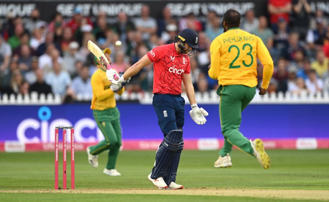 Andile Phehlukwayo celebrates the wicket of Dawid Malan during the first T20I fixture, England vs South Africa, Bristol, July 27, 2022