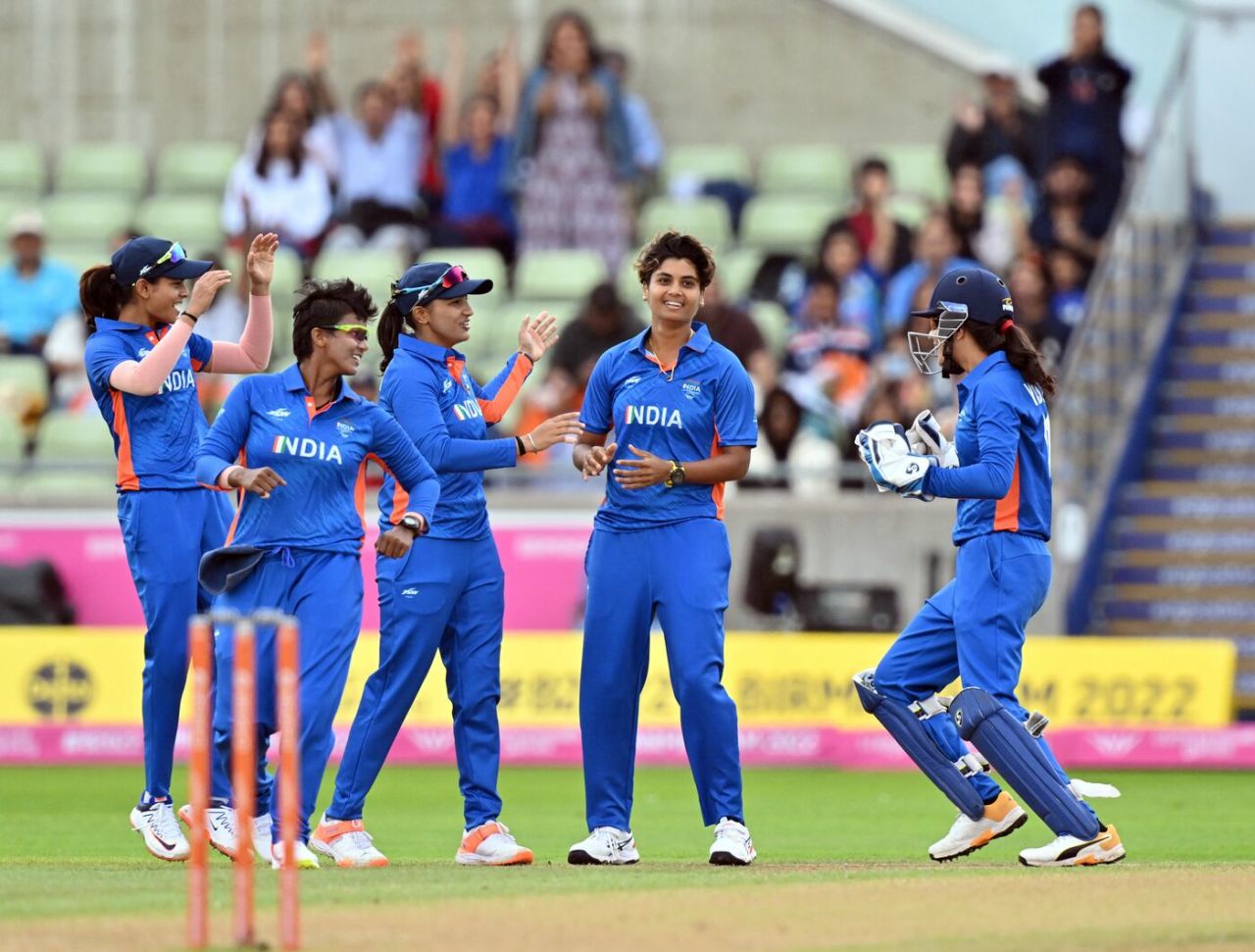 India get together after Meghna Singh's early strike, India vs Pakistan, Commonwealth Games, Group A, Birmingham, July 31, 2022