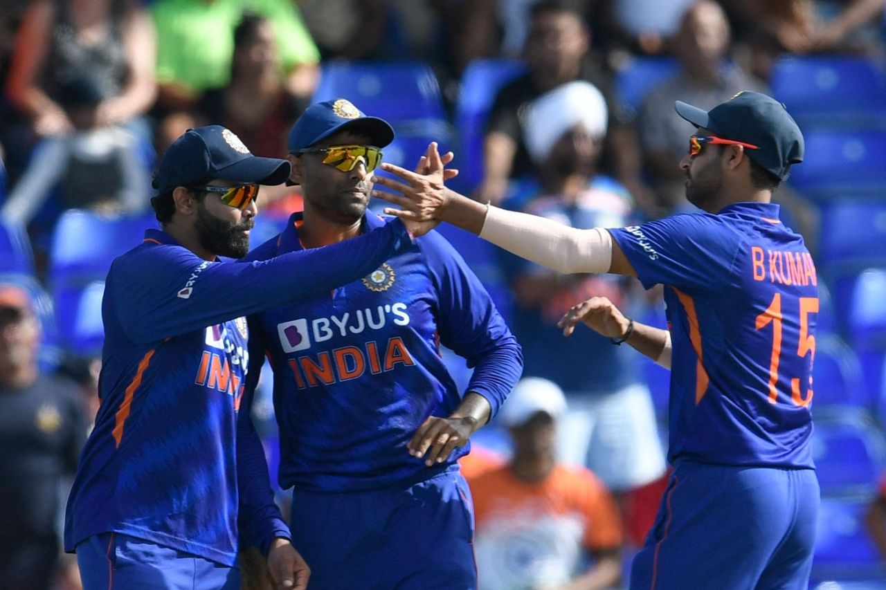 Bhuvneshwar Kumar, Arshdeep Singh and Ravindra Jadeja celebrate a wicket, West Indies vs India, 2nd T20I, St Kitts, August 1, 2022