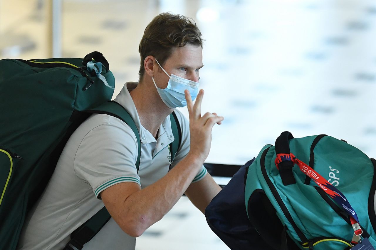 Steven Smith arrives at Brisbane airport ahead of the start of the Ashes series, November 16, 2021