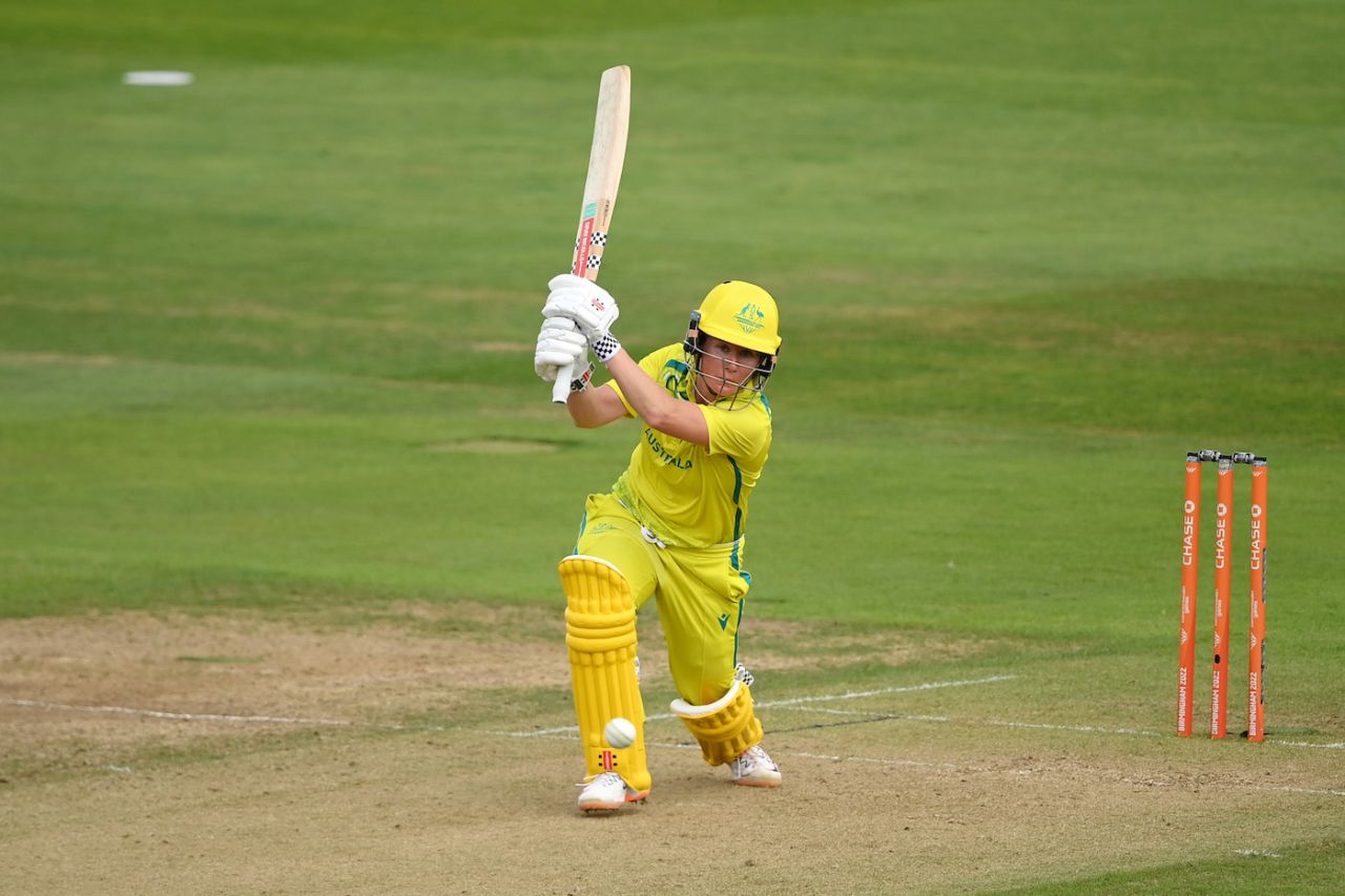Beth Mooney drives towards the covers on the way to her half-century, Australia vs Pakistan, Commonwealth Games, Birmingham, August 3, 2022
