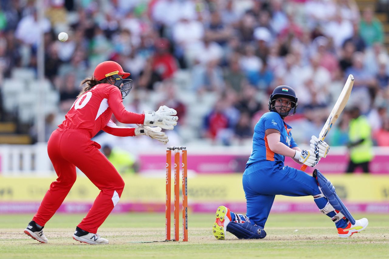 Deepti Sharma lap-swept Sophie Ecllestone for back-to-back fours, England vs India, 1st semi-final, Commonwealth Games, Birmingham, August 6, 2022