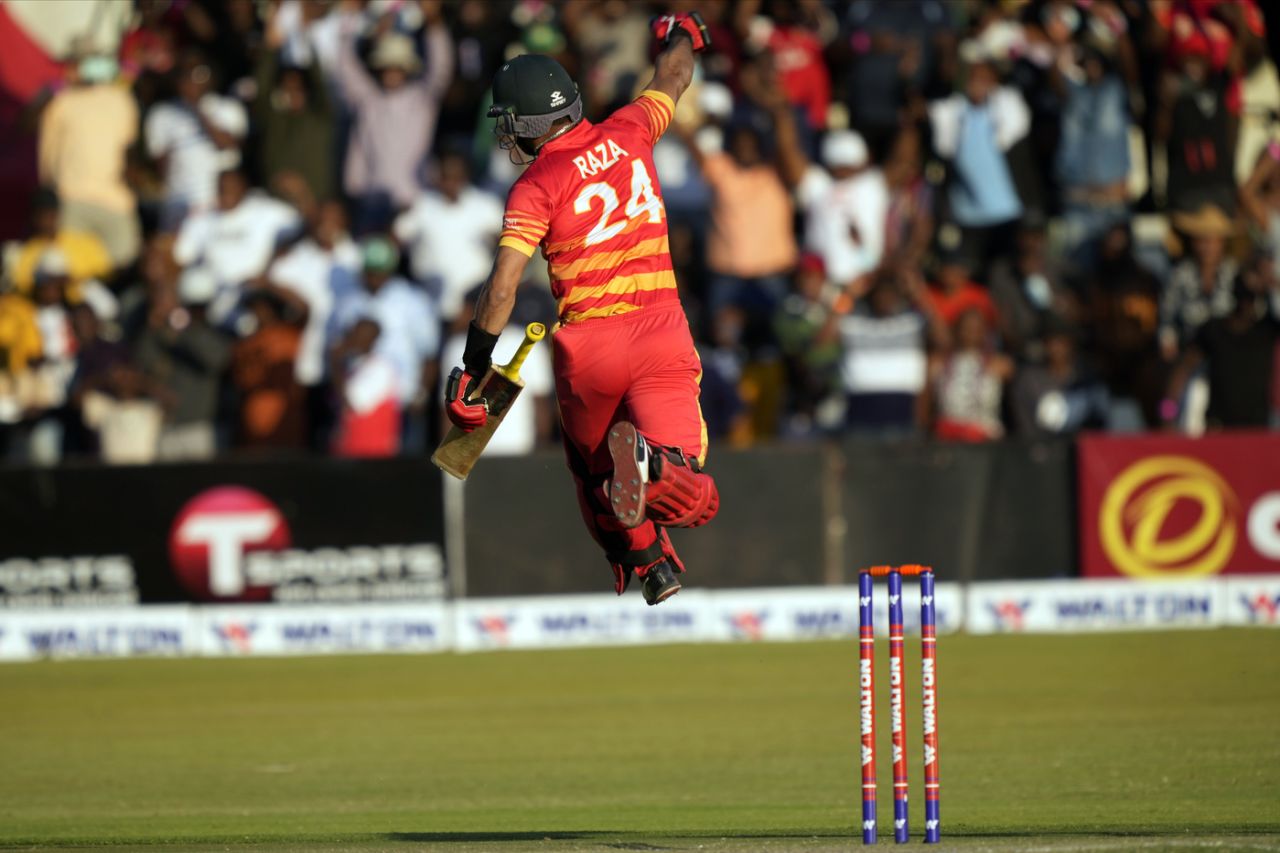 Sikandar Raza jumps in joy on getting to a fabulous hundred, Zimbabwe vs Bangladesh, 2nd ODI, Harare, August 7, 2022