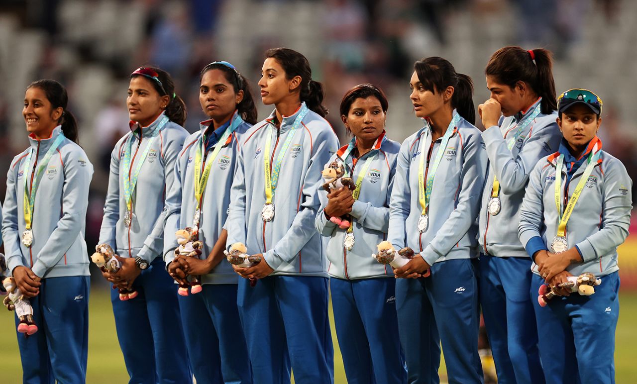 India's players with their silver medals, Australia vs India, Commonwealth Games 2022 final, Birmingham, August 7, 2022