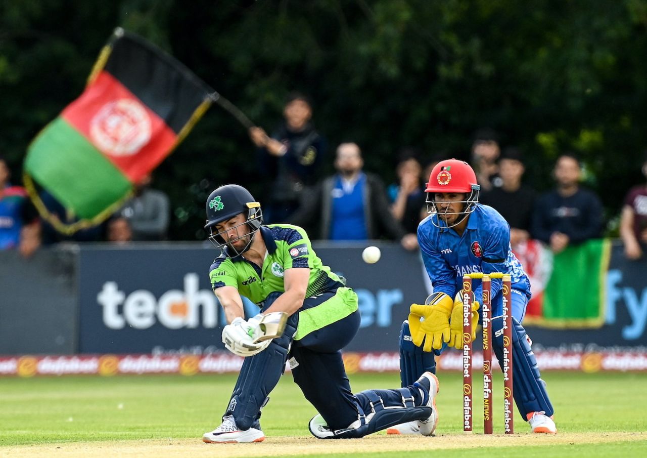 Andy Balbirnie plays the sweep shot, Ireland vs Afghanistan, 1st T20I, Belfast, August 9, 2022
