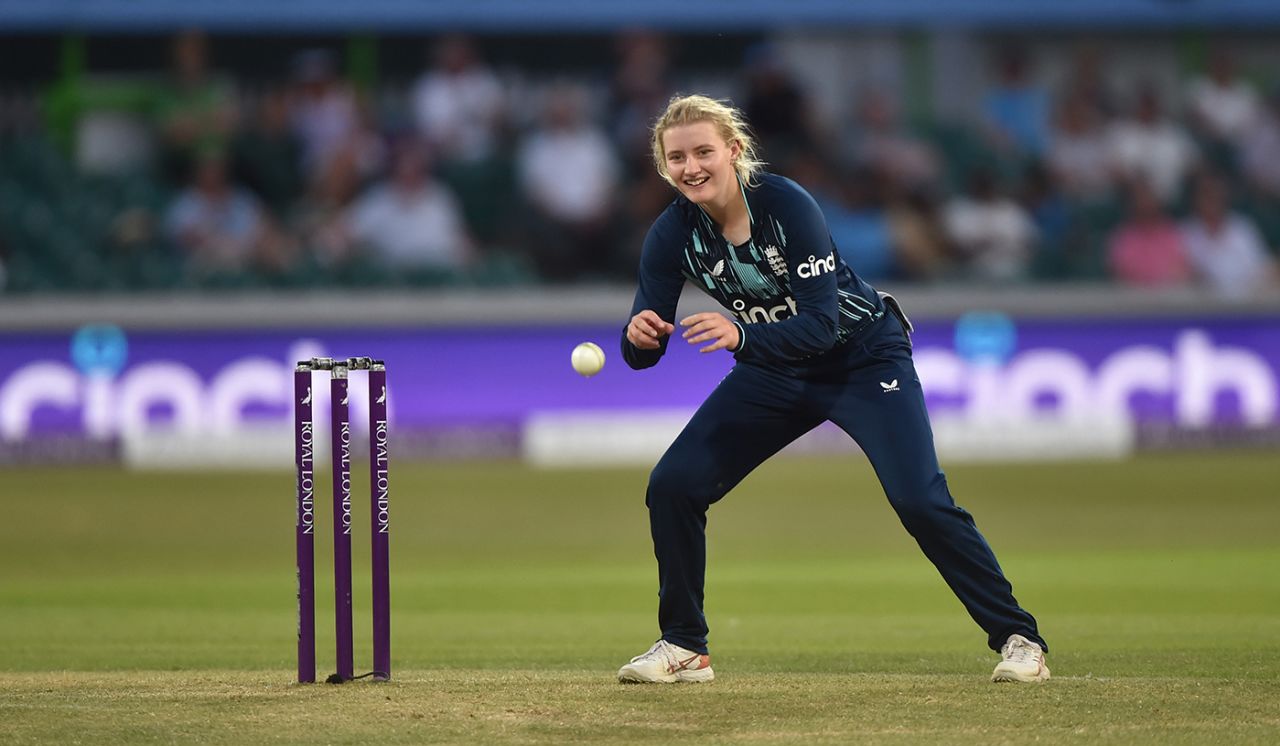 Charlie Dean was the leading ODI wicket-taker in England's recent series with South Africa, England Women vs South Africa Women, 3rd ODI, Leicester, July 18, 2022