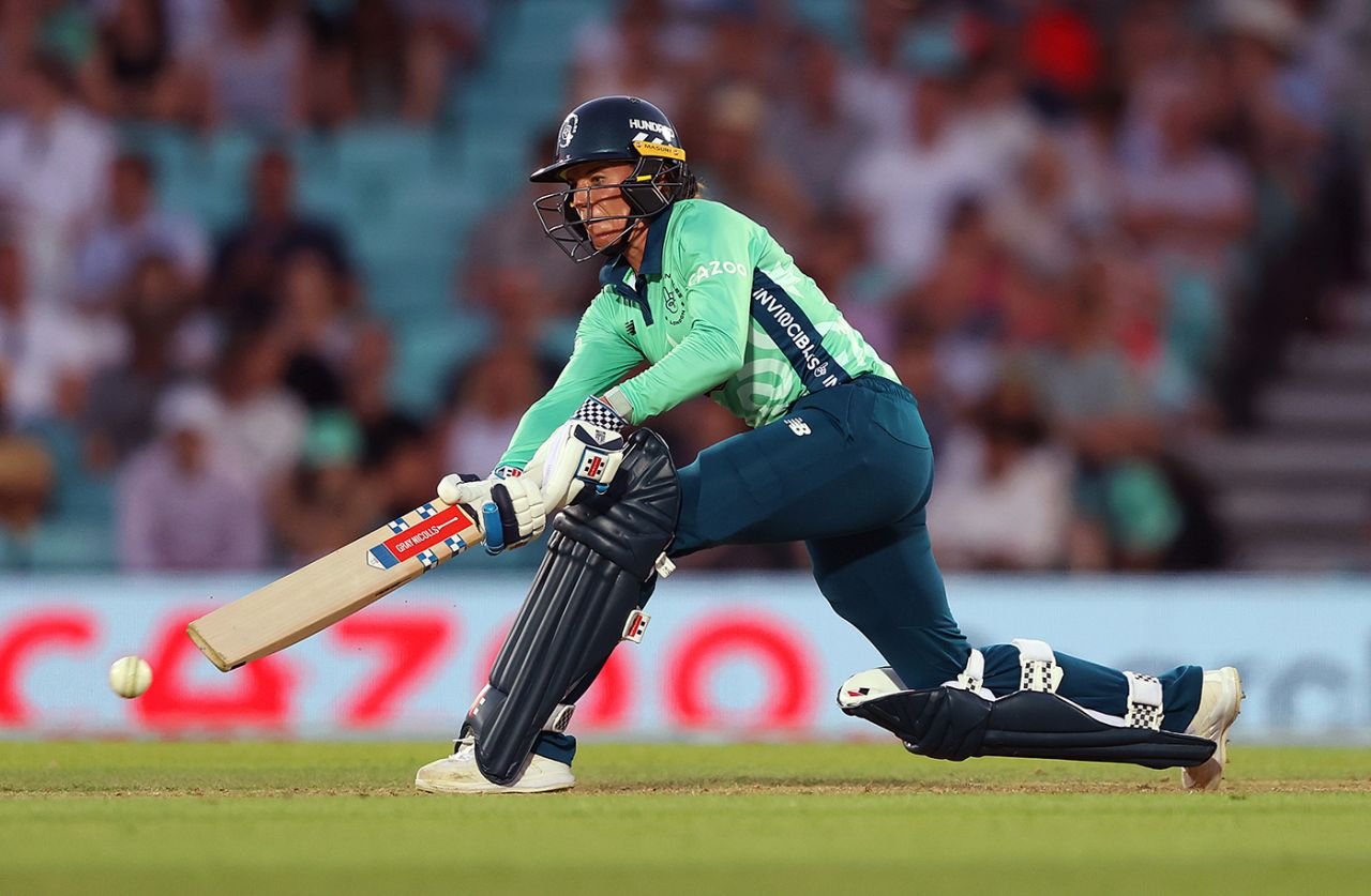 Lauren Winfield-Hill paddles during her unbeaten 74, Oval Invincibles vs Northern Superchargers, Women's Hundred, Kia Oval, August 11, 2022