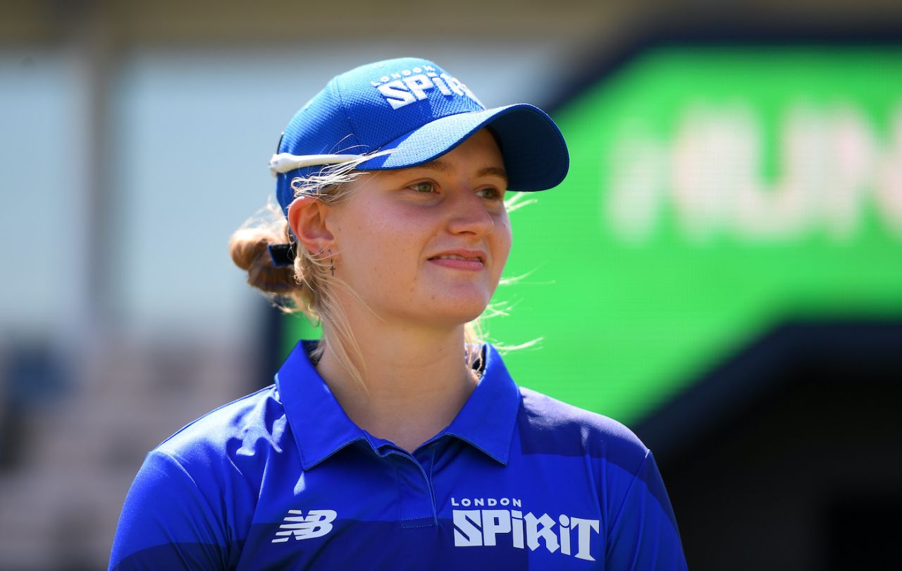 Charlie Dean captains London Spirit in Heather Knight's absence, London Spirit vs Southern Brave, Women's Hundred, Ageas Bowl, August 12, 2022
