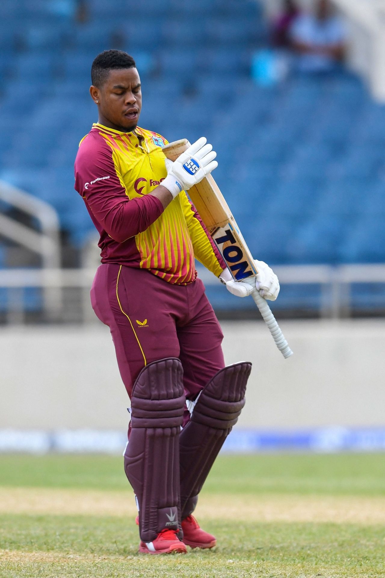Shimron Hetmyer took 18 balls to make 14, West Indies vs New Zealand, 2nd T20I, Kingston, August 12, 2022