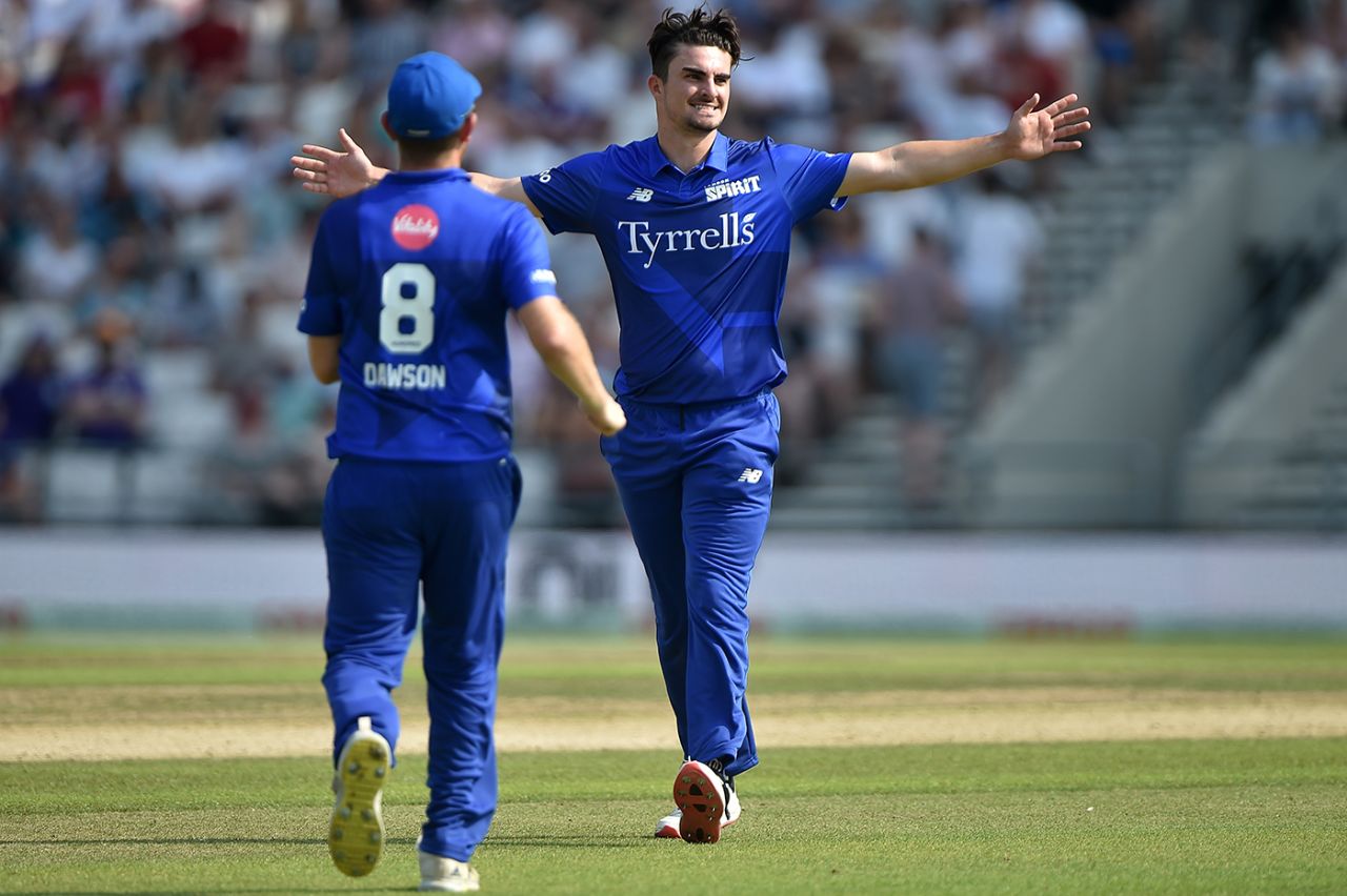 Jordan Thompson celebrates a breakthrough, Northern Superchargers vs London Spirit, Men's Hundred, Headingley, August 14, 2022