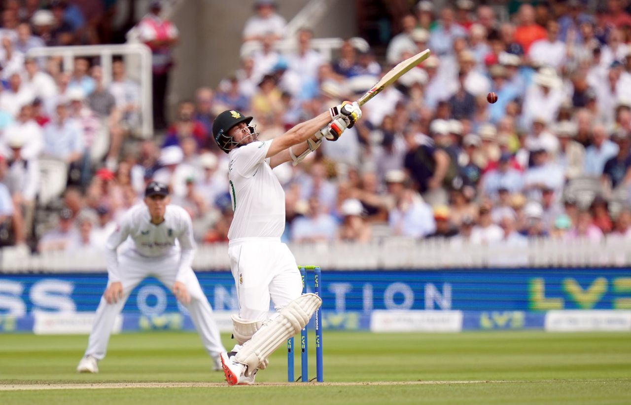 Shut your eyes and swing! Anrich Nortje paints a not-too-pretty picture with that hoick, England vs South Africa, 1st Test, Lord's, London, 3rd day, August 19, 2022