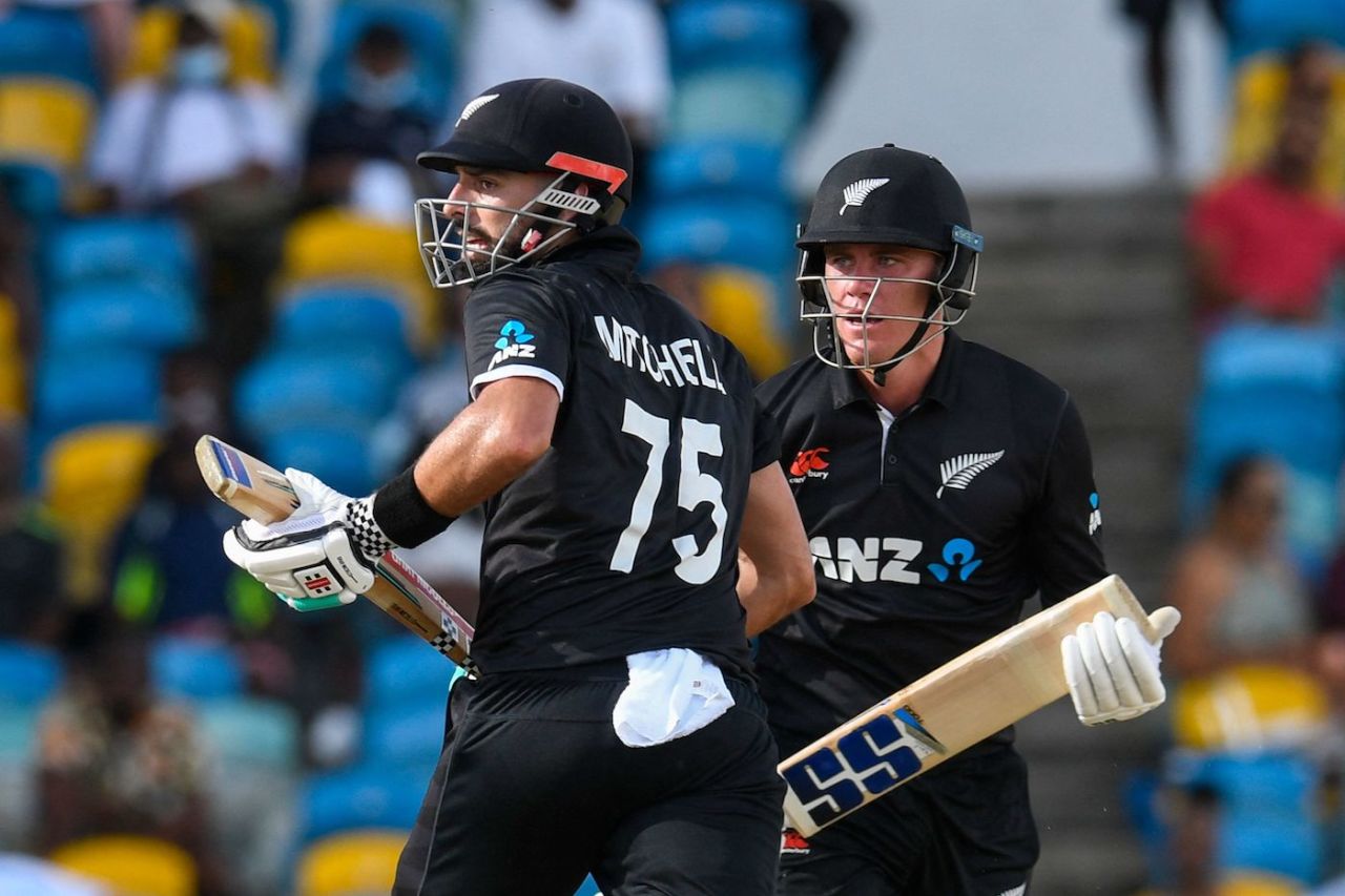 Daryl Mitchell and Finn Allen shared an 84-run partnership, West Indies vs New Zealand, 2nd ODI, Bridgetown, August 19, 2022
