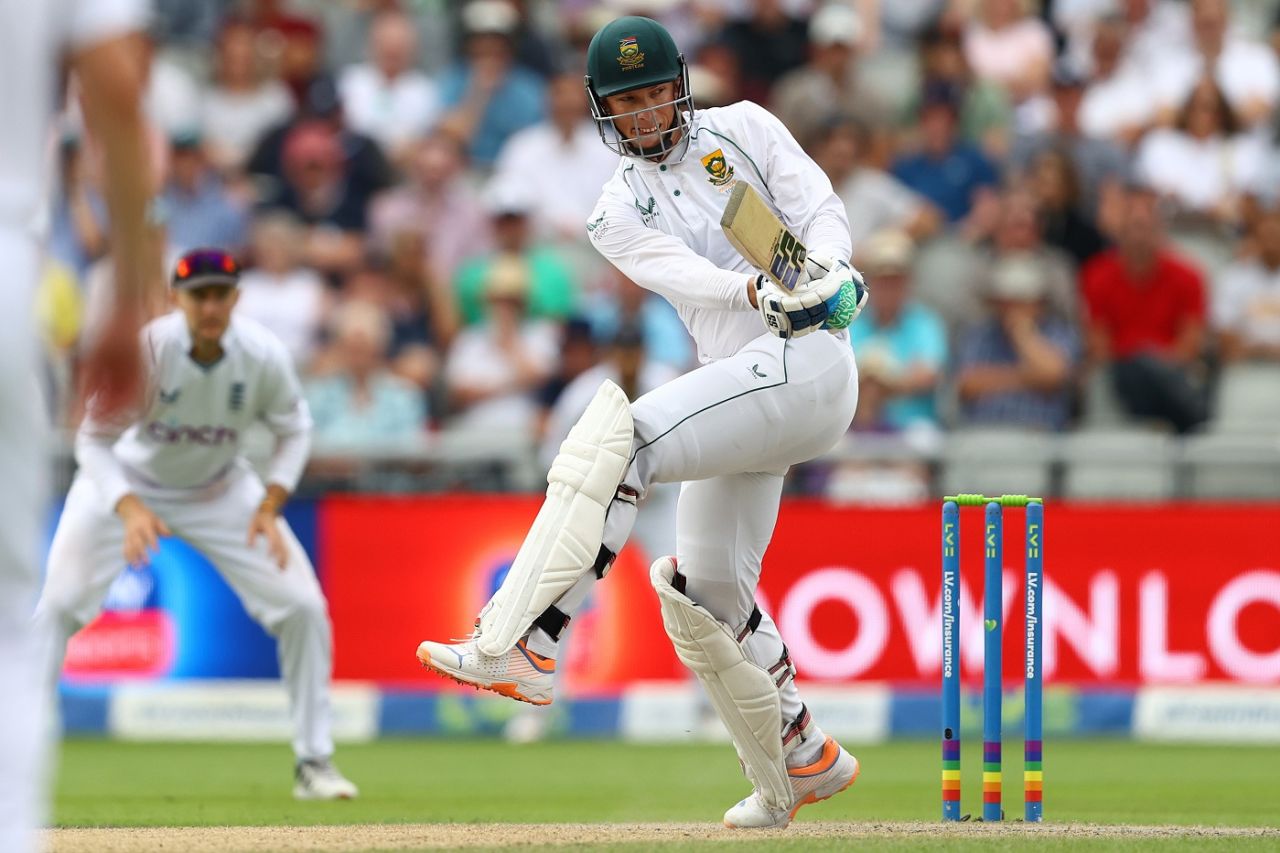 Rassie van der Dussen remained defiant despite battling an injury, England vs South Africa, 2nd Test, Manchester, 3rd day, August 27, 2022