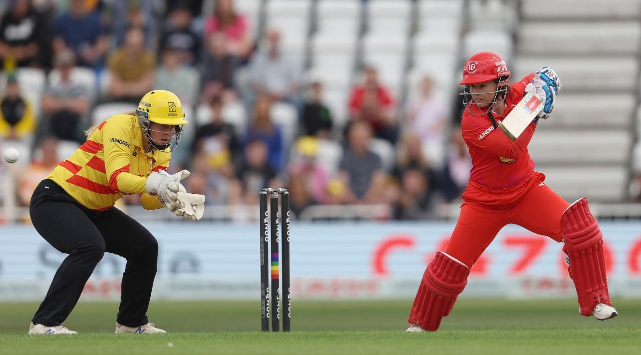 Tammy Beaumont hit four consecutive fours to kick off Welsh Fire's innings, Trent Rockets vs Welsh Fire, Women's Hundred, Nottingham, August 29, 2022
