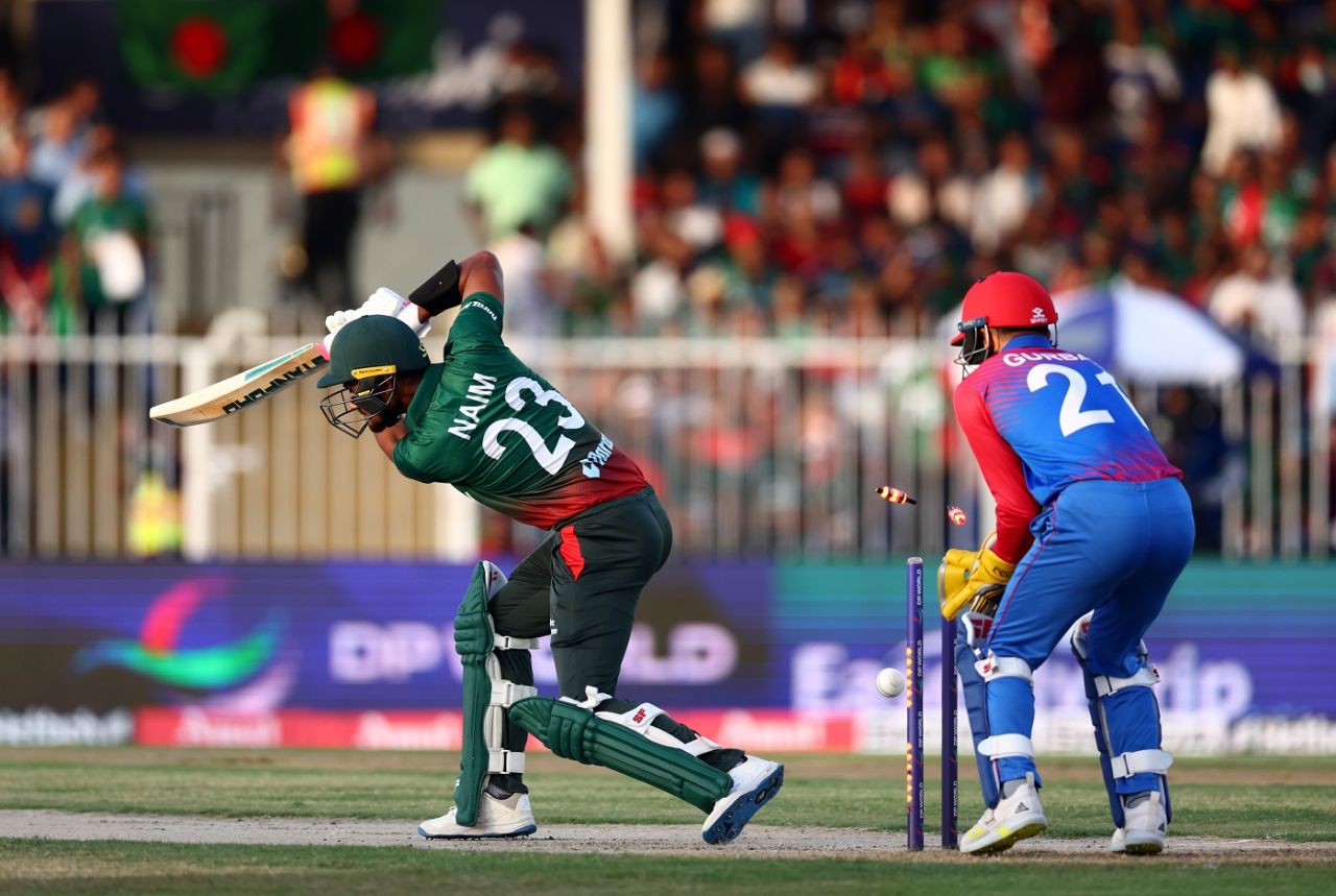 Mohammad Naim is bowled, Afghanistan vs Bangladesh, Asia Cup, Sharjah, August 30, 2022