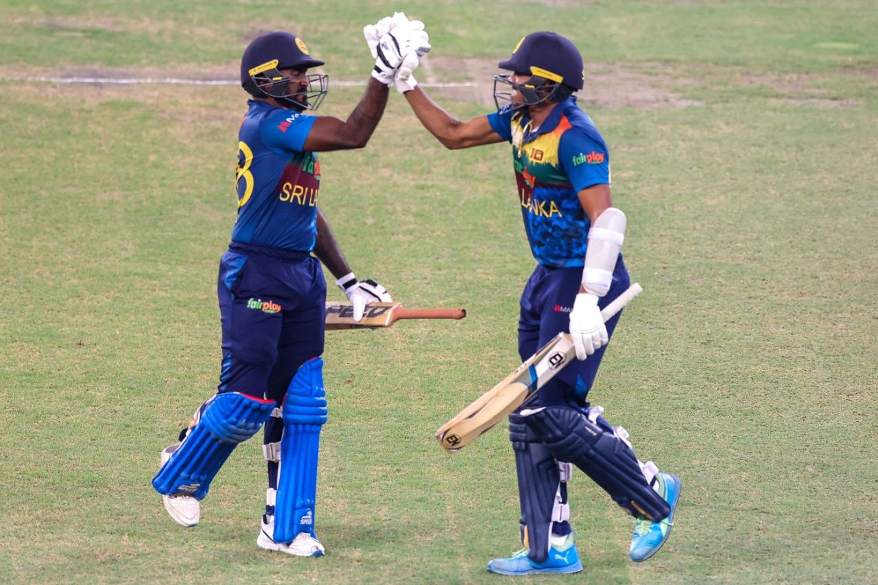 Asitha Fernando (left) on T20I debut hit the winning runs for Sri Lanka, Bangladesh vs Sri Lanka, Men's T20 Asia Cup, Dubai, September 1, 2022