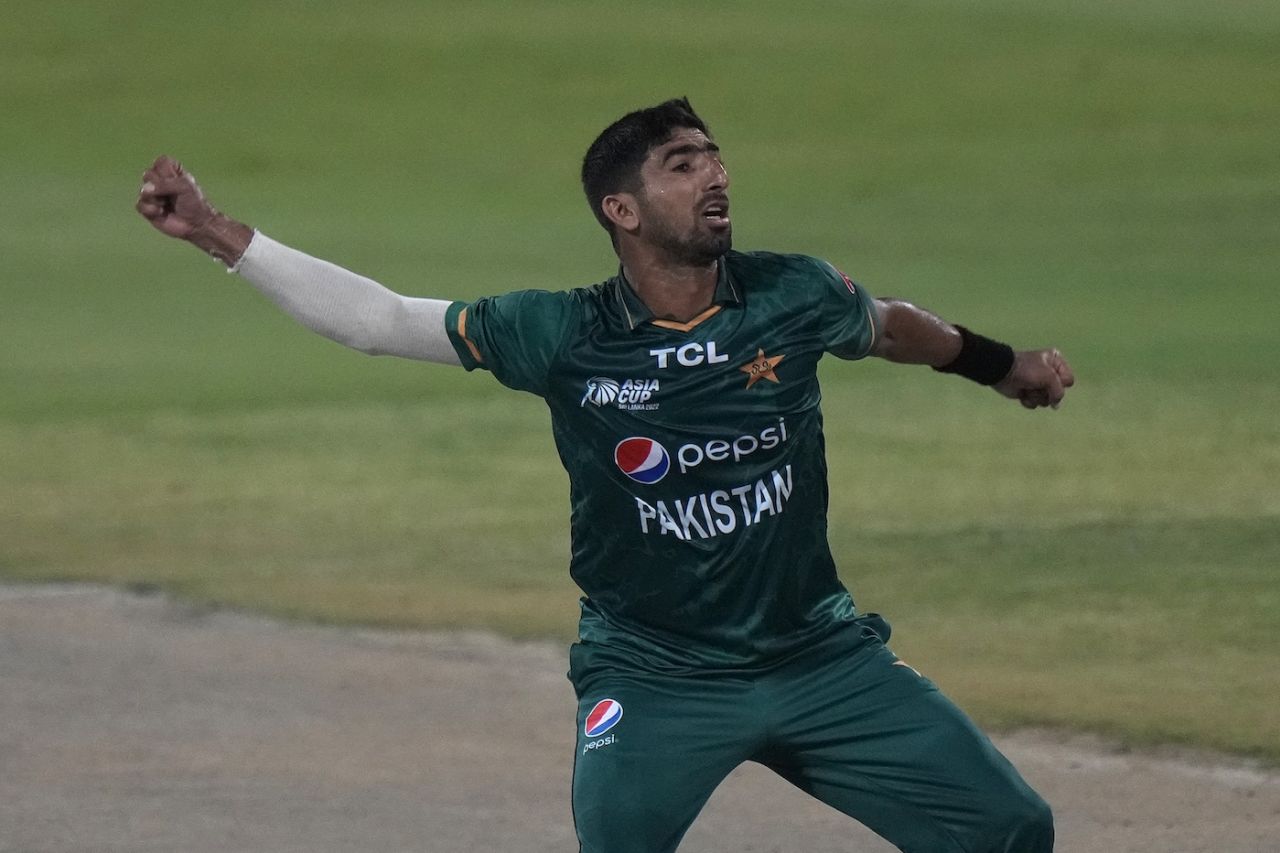 Shahnawaz Dahani celebrates after dismissing Yasim Murtaza, Hong Kong vs Pakistan, Men's T20 Asia Cup, Sharjah, September 2, 2022