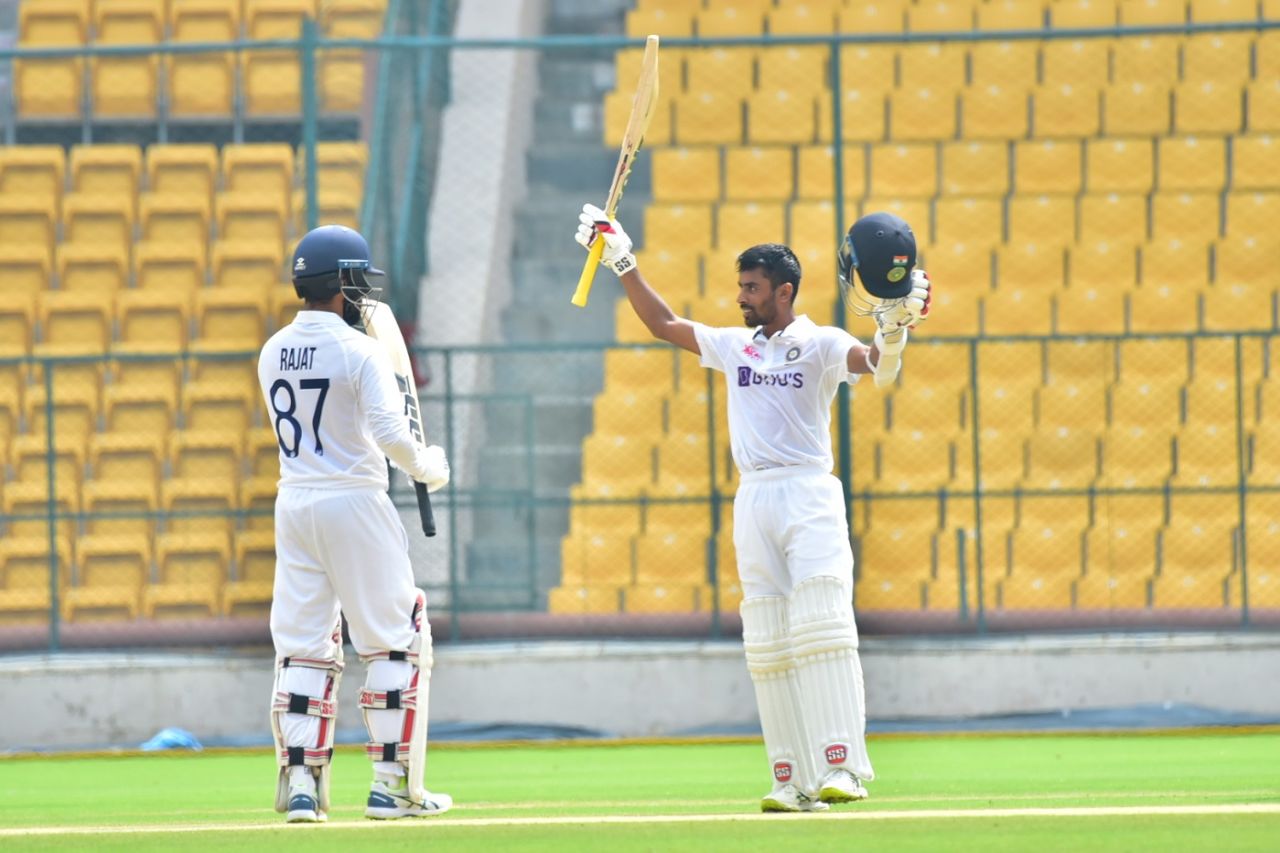 Abhimanyu Easwaran celebrates his century, India A vs New Zealand A, 1st unofficial Test, 3rd day, Bengaluru, September 3, 2022
