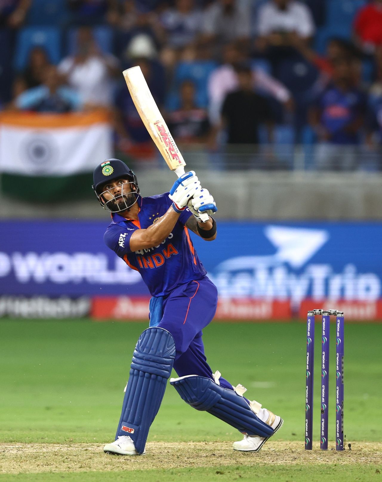 Virat Kohli goes aerial, India vs Pakistan, Asia Cup, Dubai, September 4, 2022
