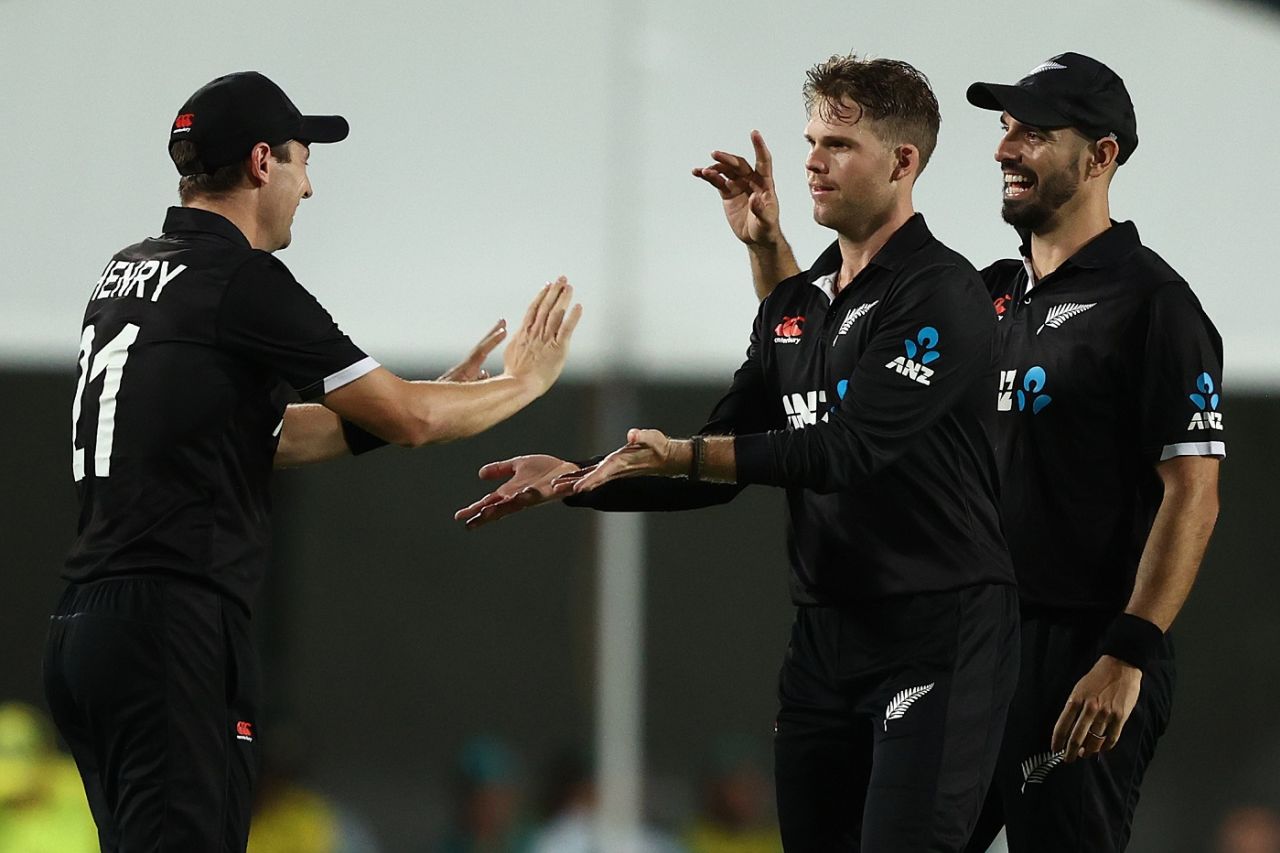 Lockie Ferguson celebrates after getting Alex Carey dismissed, Australia vs New Zealand, 1st ODI, Cairns, September 6, 2022