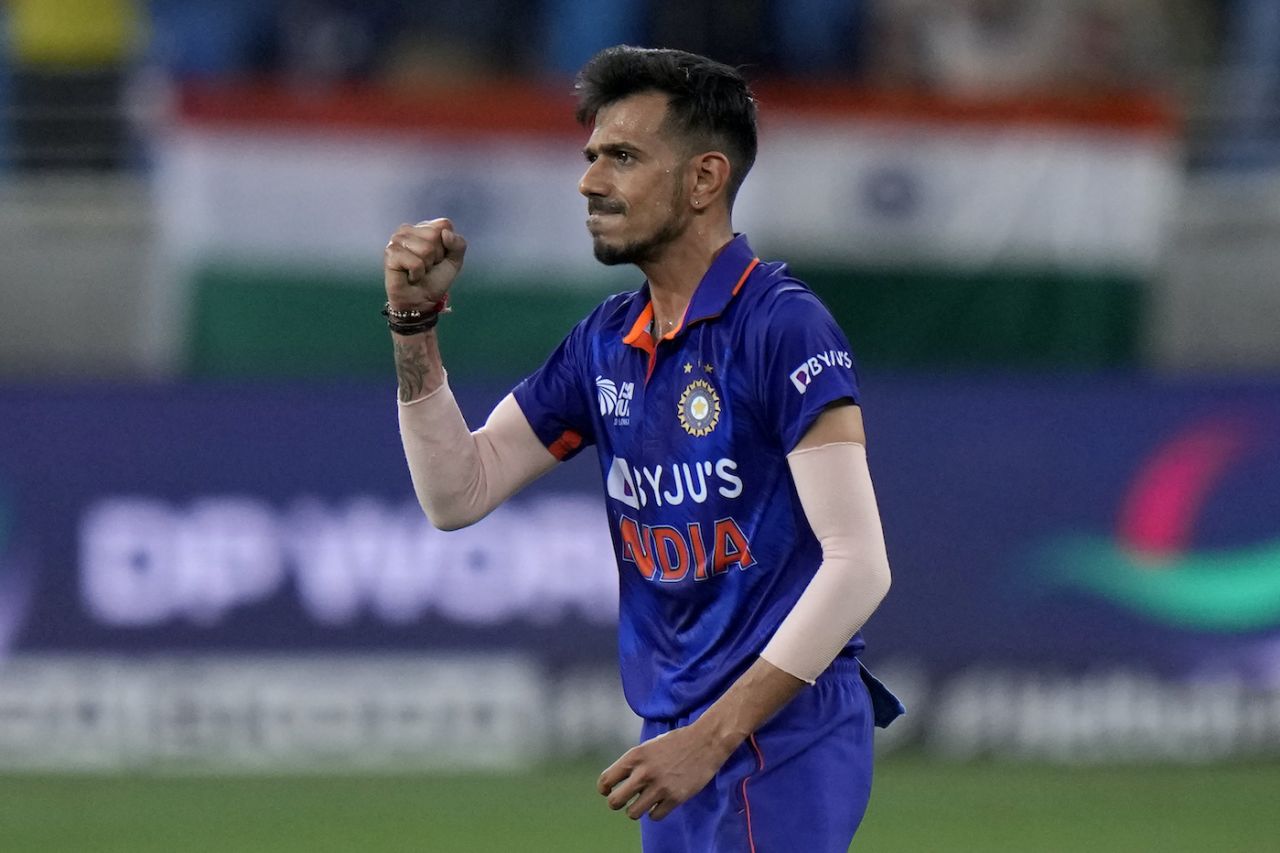 Yuzvendra Chahal celebrates after removing Charith Asalanka, India vs Sri Lanka, Asia Cup, Dubai, September 6, 2022