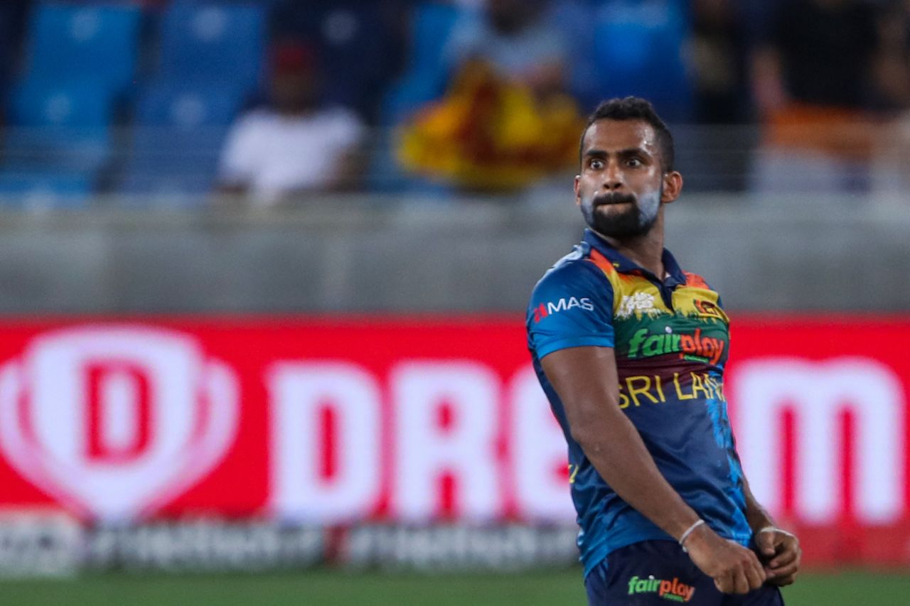 Chamika Karunaratne is pumped after getting rid of Bhuvneshwar Kumar, India vs Sri Lanka, Asia Cup Super 4s, Dubai, September 6, 2022
