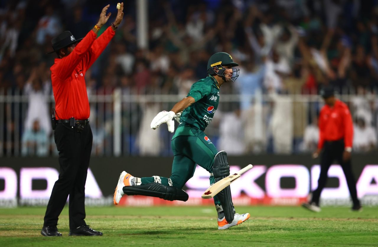 Naseem Shah wheels away after hitting the winning six, Afghanistan vs Pakistan, Asia Cup Super 4s, Sharjah, September 7, 2022