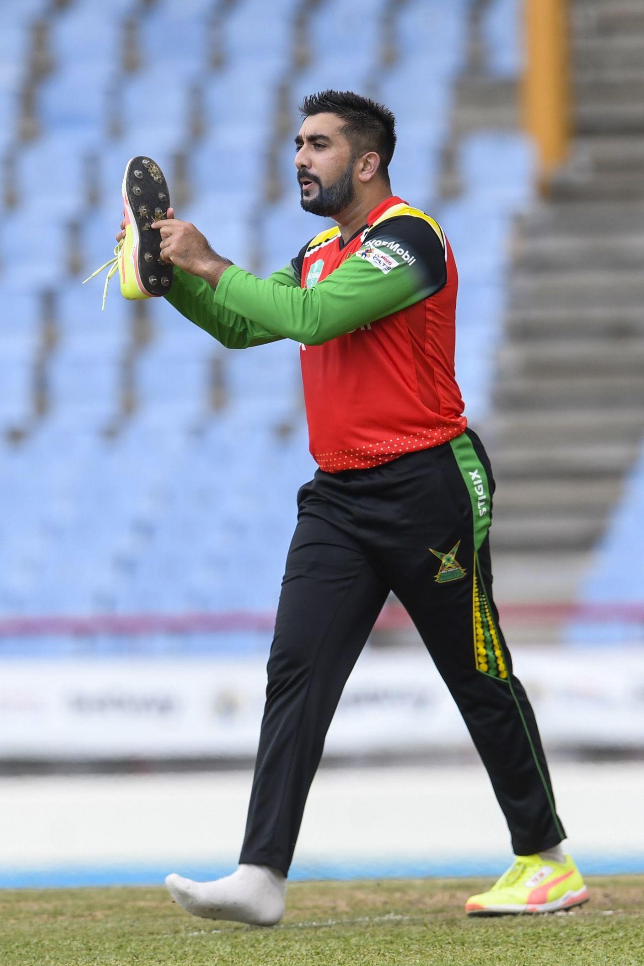 Tabraiz Shamsi celebrates after picking up the wicket of Dewald Brevis, Guyana Amazon Warriors vs St Kitts and Nevis Patriots, CPL 2022, Gros Islet, September 8, 2022