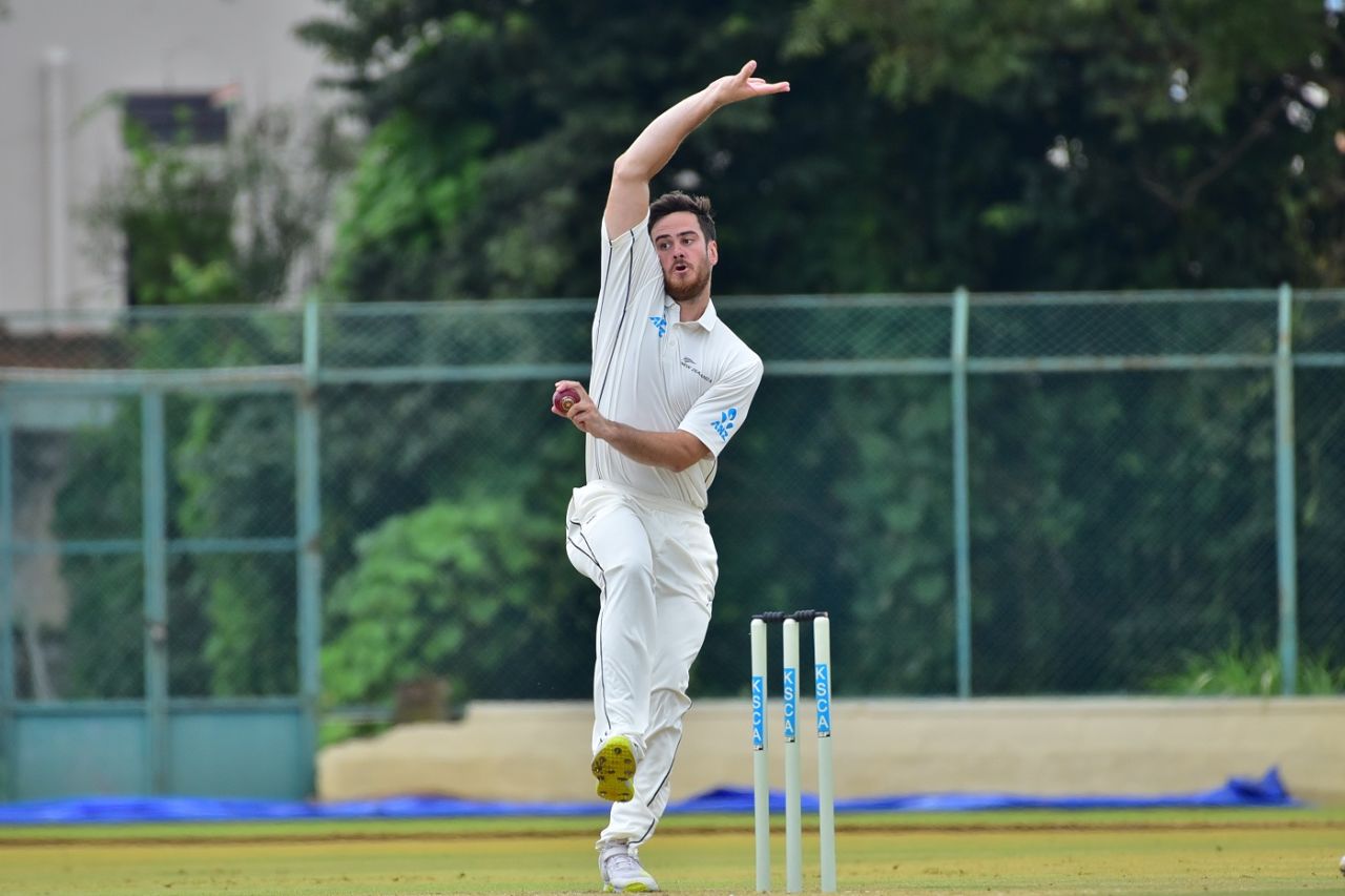 Benjamin Lister in his delivery stride, India A vs New Zealand A, 2nd unofficial Test, Hubballi, 2nd day, September 9, 2022