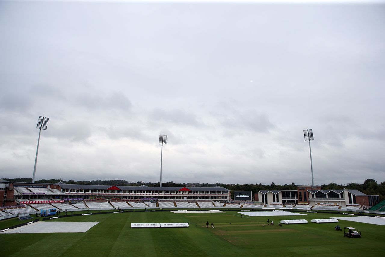 The clean-up begins after heavy rain during the afternoon, England vs India, 1st women's T20I, Chester-le-Street, September 10, 2022