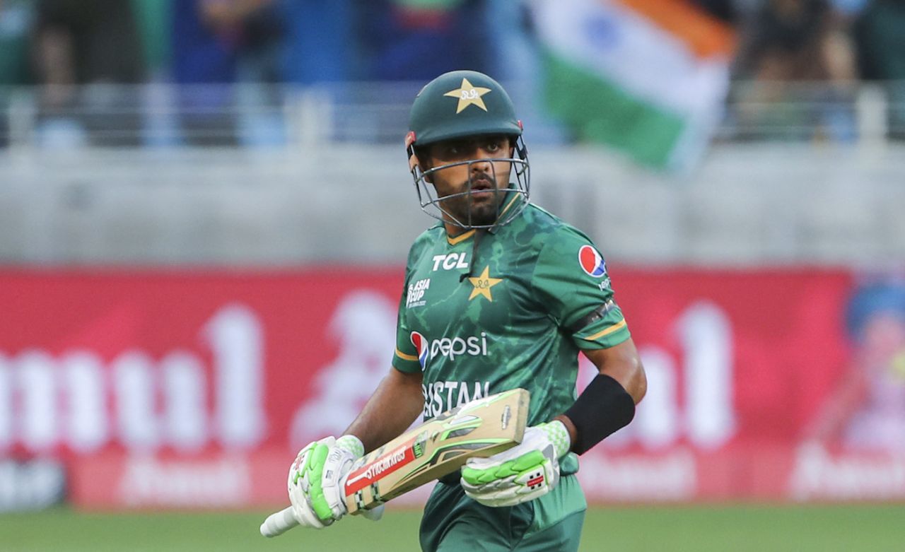 Babar Azam leaves the field after being dismissed by Bhuvneshwar Kumar, Dubai, August 28, 2022