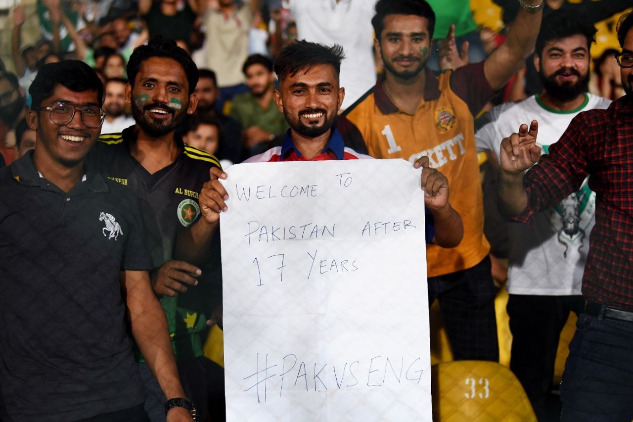 Pakistan's fans welcome England back to the country for the first time in 17 years, Pakistan vs England, 1st T20I, Karachi, September 20, 2022