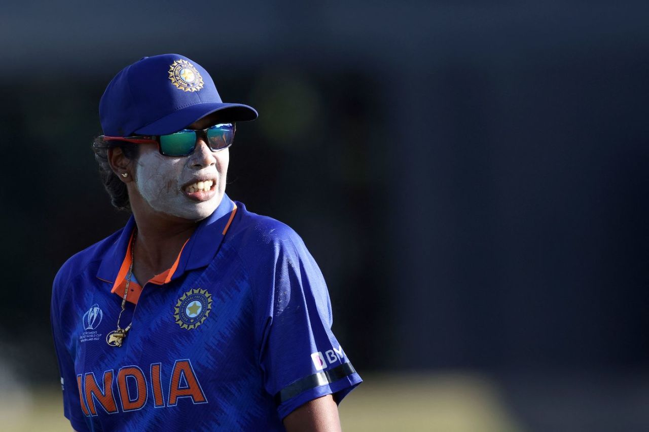 Jhulan Goswami looks on during the ODI World Cup game against Pakistan, Tauranga, March 6, 2022
