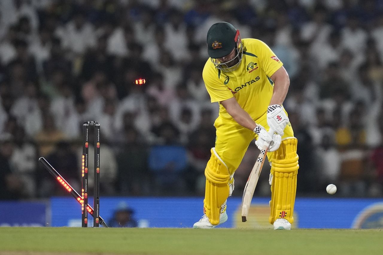 Aaron Finch was knocked over by a searing yorker, India vs Australia, 2nd T20I, Nagpur, September 23, 2022