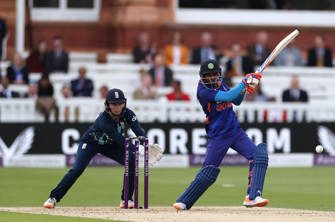 Pooja Vastrakar hits down the ground, England vs India, 3rd women's ODI, Lord's, September 24, 2022