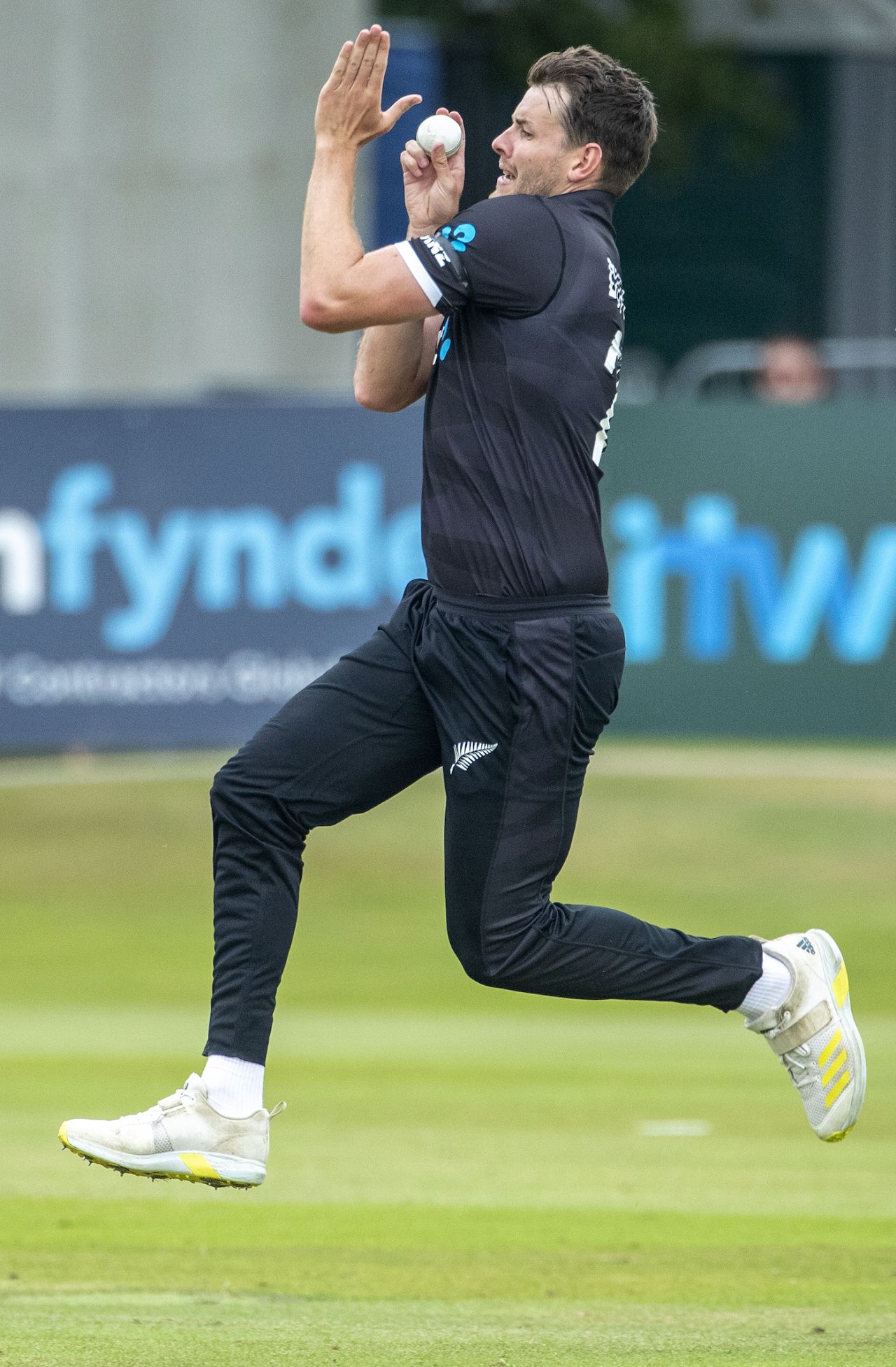 Jacob Duffy bowls against Ireland, Dublin, July 12, 2022