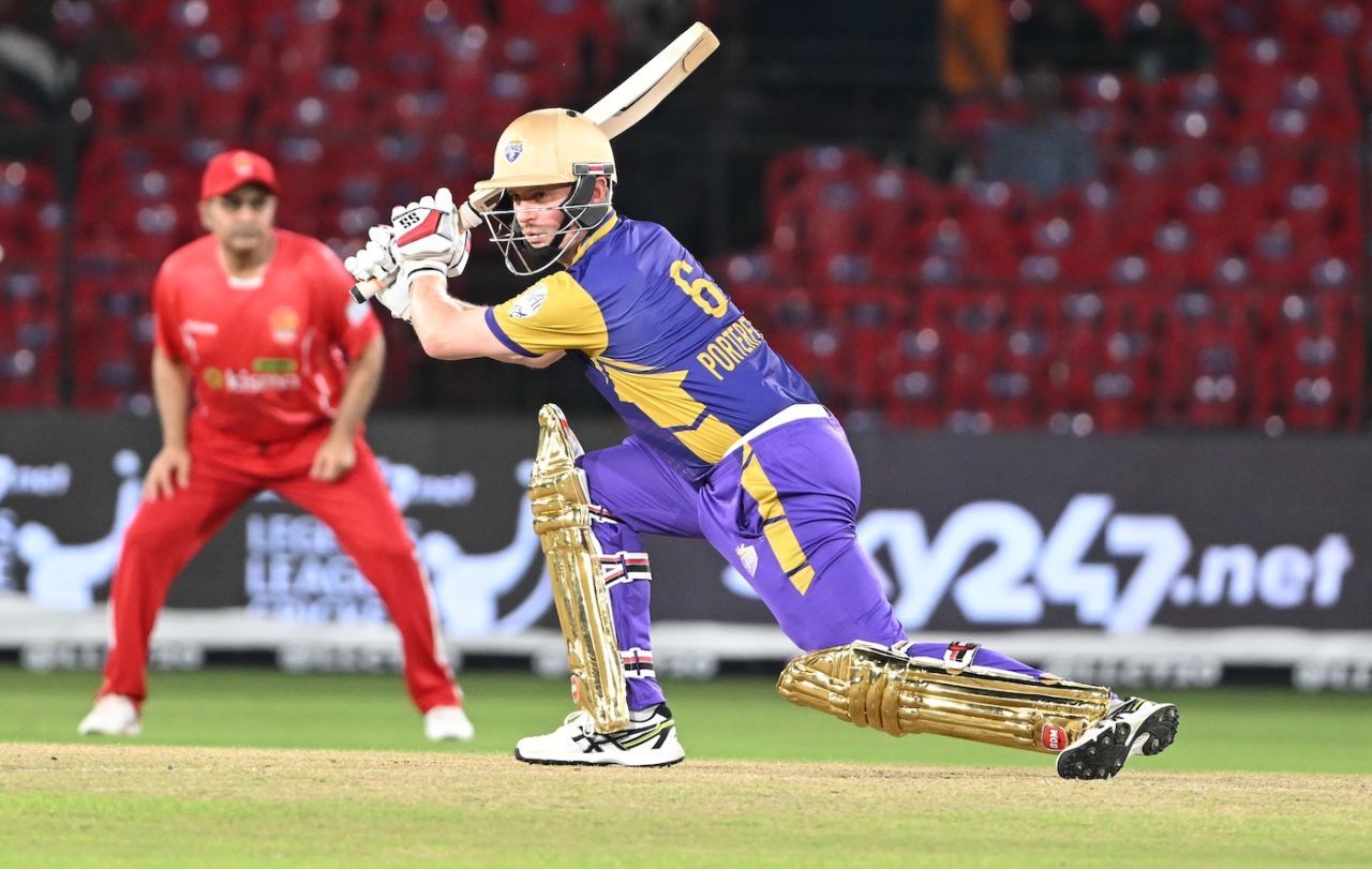 William Porterfield drives towards the covers during his half-century, Bhilwara Kings vs Gujarat Giants, Legends League Cricket, Cuttack, September 27, 2022