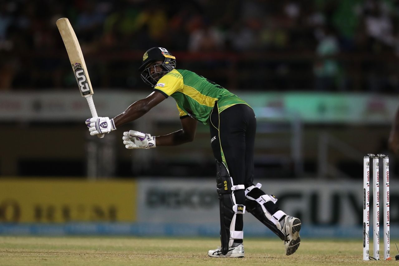 Shamarh Brooks picks one away, Barbados Royals vs Jamaica Tallawahs, Providence, CPL 2022, October 1, 2022