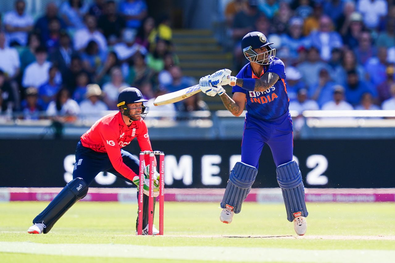Suryakumar Yadav gets on his toes, England vs India, 2nd men's T20I, Birmingham, July 9, 2022