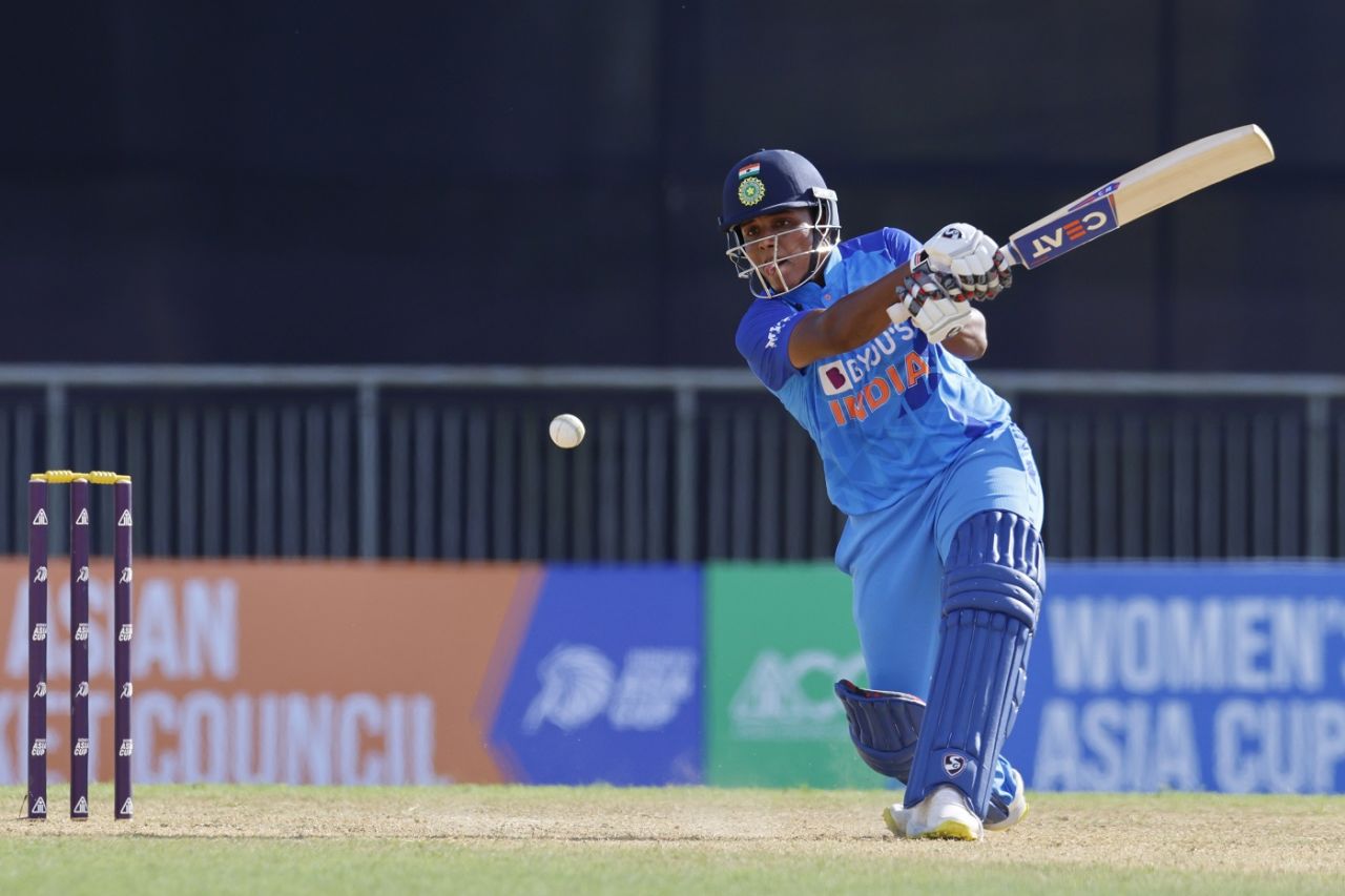 Kiran Navgire powers one through wide mid-off, India v United Arab Emirates, Women's Asia Cup, Sylhet, October 4, 2022