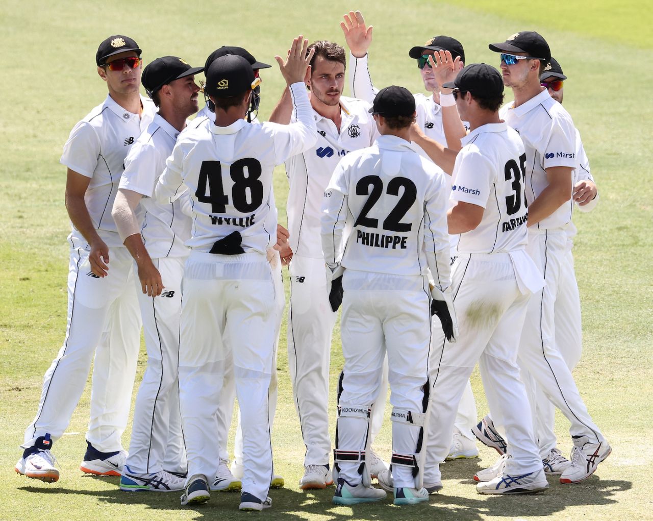 Lance Morris celebrates the wicket of Daniel Hughes with his team-mates, Western Australia vs New South Wales, Sheffield Shield, 3rd day, Perth, October 5, 2022