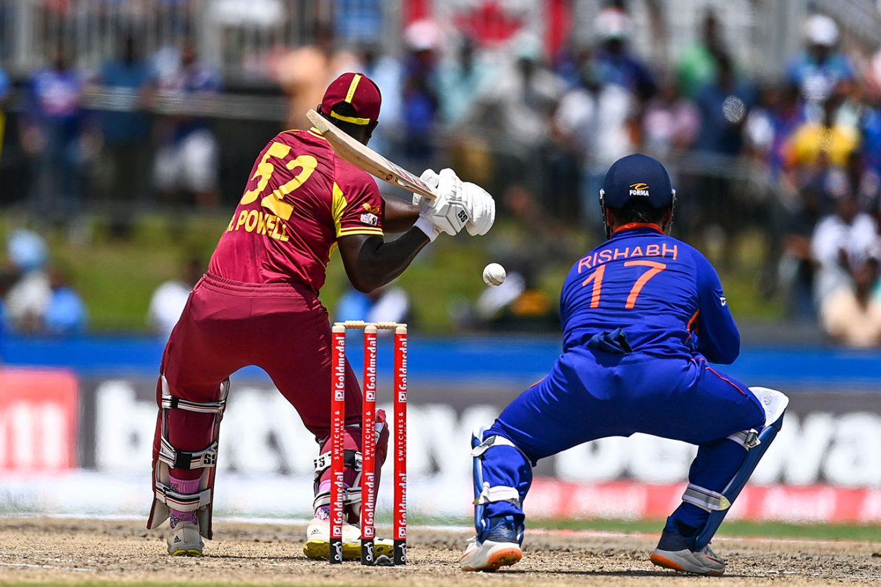Rovman Powell sets up to hit the ball, West Indies vs India, 4th T20I, Lauderhill, August 6, 2022