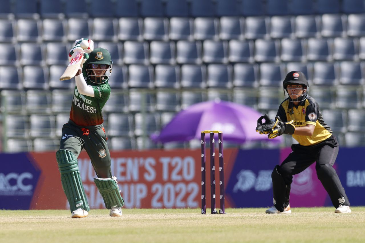 Murshida Khatun drives elegantly towards long-off, Bangladesh vs Malaysia, Women's Asia Cup, Sylhet, October 6, 2022