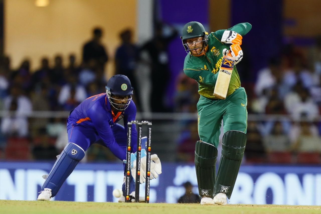 Heinrich Klaasen plays the off drive, India vs South Africa, 1st ODI, Lucknow, October 6, 2022
