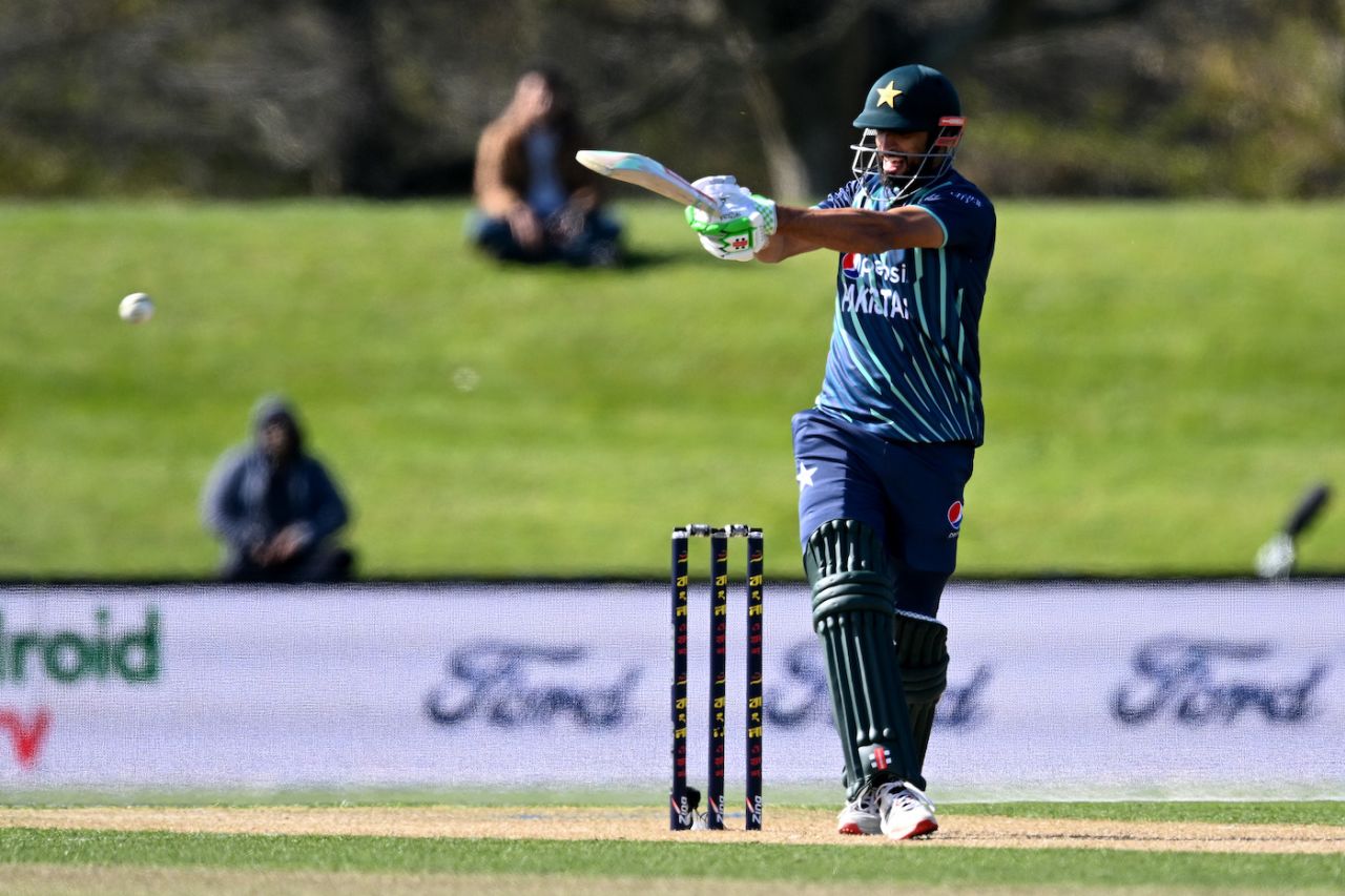 Shan Masood made 31 off the 42 runs in the stand alongside Mohammad Rizwan, Bangladesh vs Pakistan, New Zealand T20I Tri-Series, Christchurch, October 7, 2022,